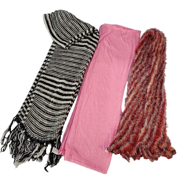 3pcs Scarf Bundle/ Vintage Fussy Tube, Pink Loop, Black and White Fringe Knit - Picture 13 of 13